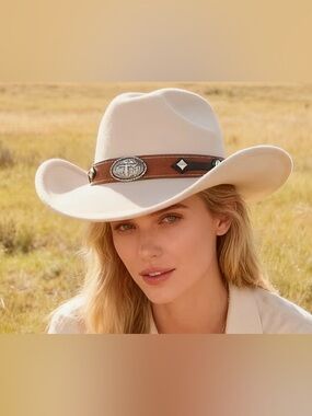 New Felt Western Hat with Faux Leather Band - Cream